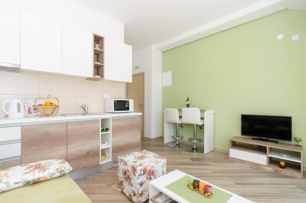 Apartments Marmo مْليني المظهر الخارجي الصورة