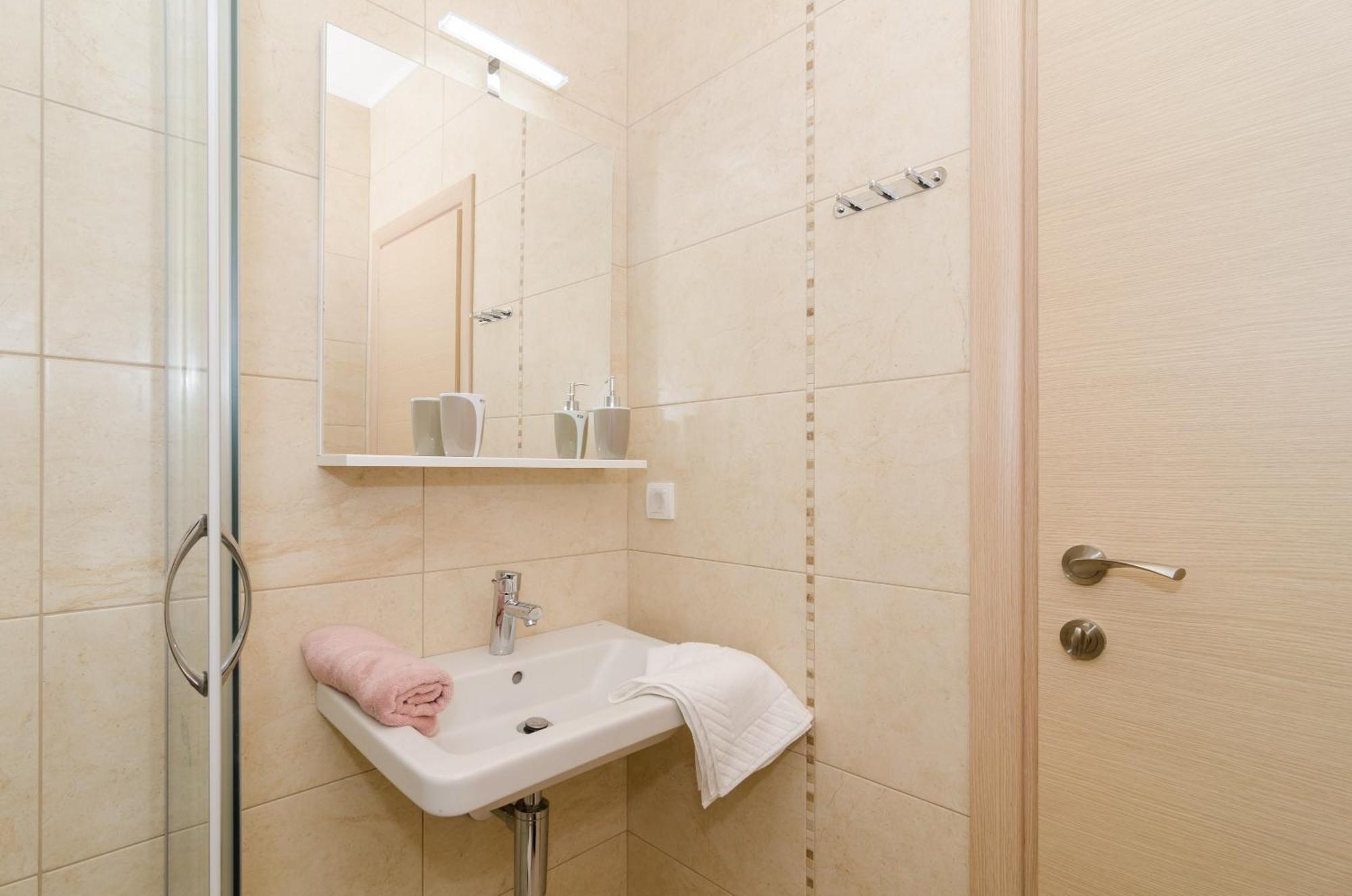 Apartments Marmo مْليني الغرفة الصورة